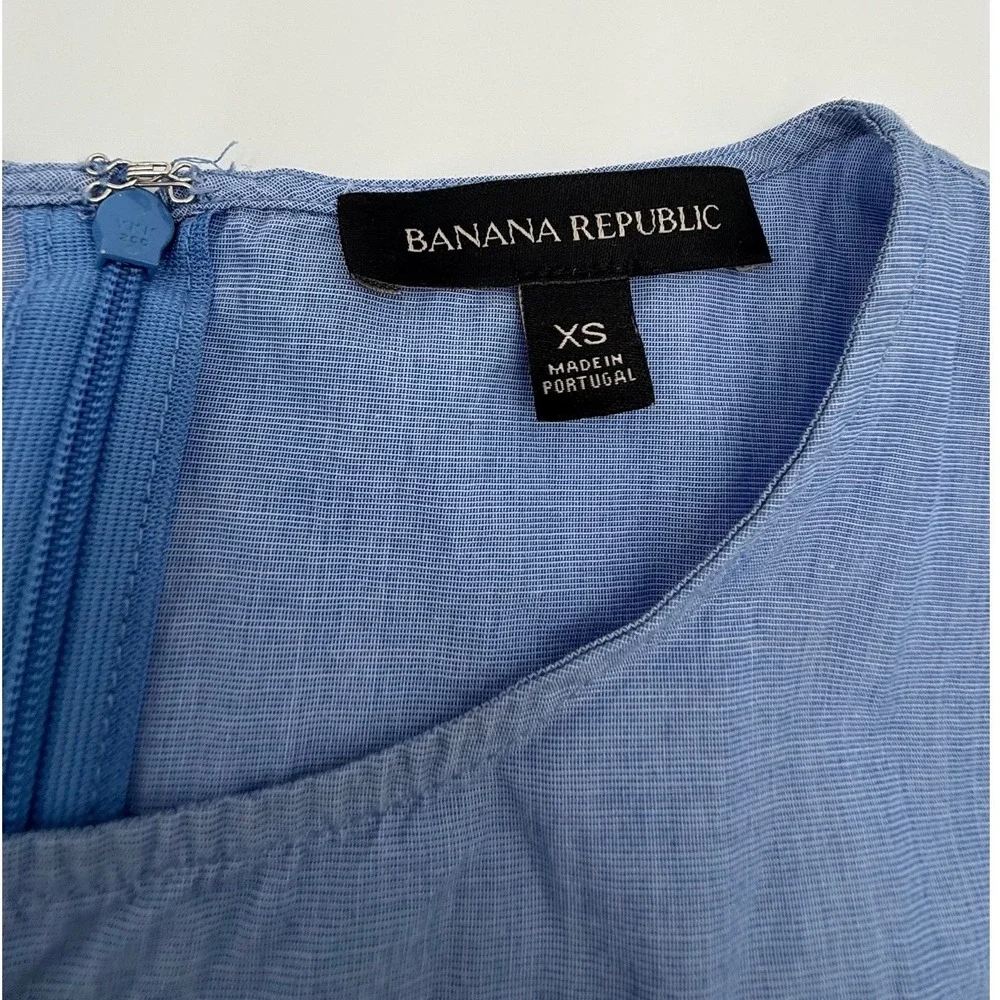 Banana Republic Womens XS Blue Chambray Sleeveless Bow Tiered‎ Blouse Top